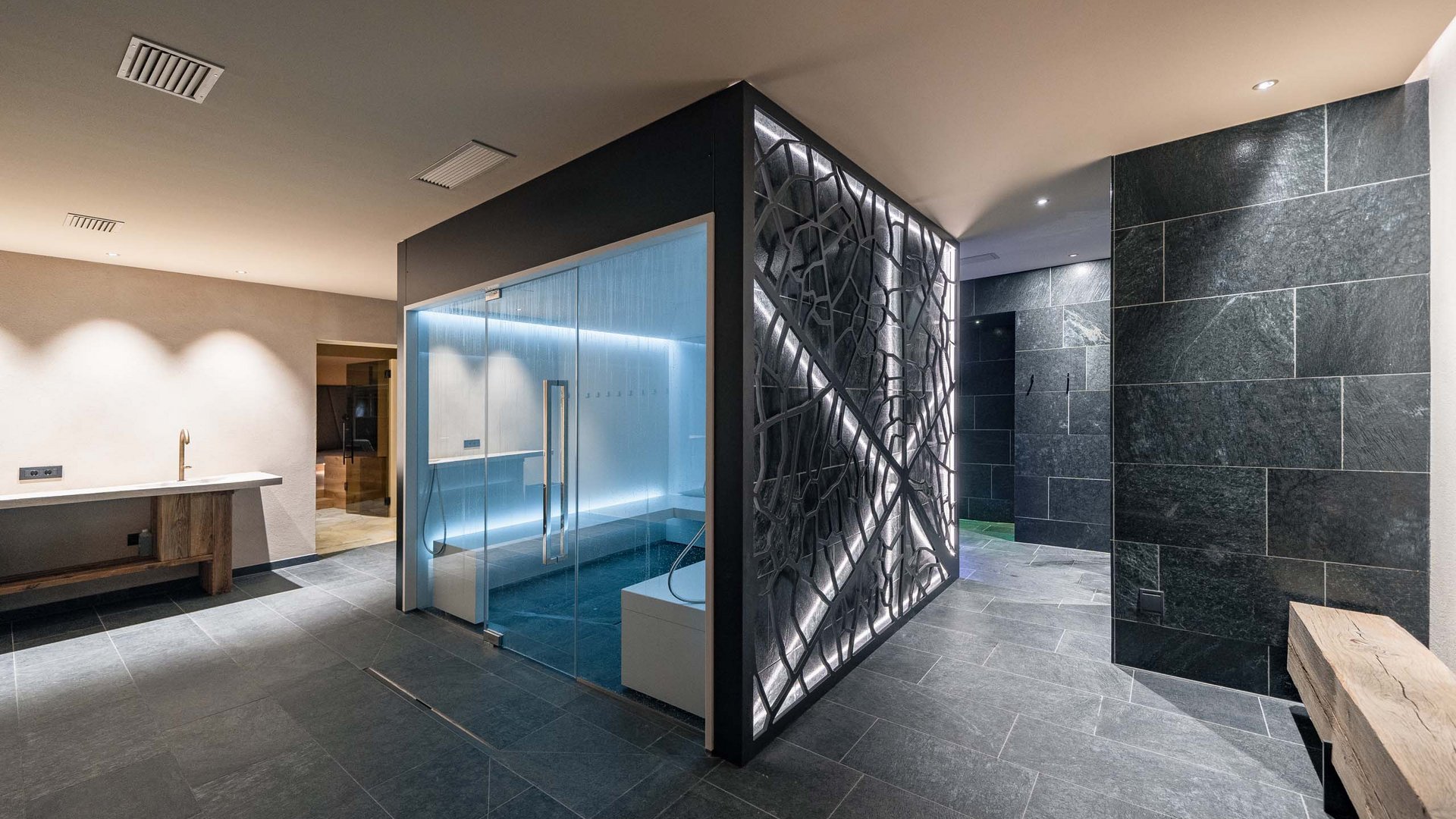 Wellness, winery, natural products: our spa Wellness, winery, natural products: our spa